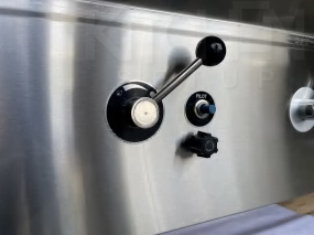 Duckbill wok burner